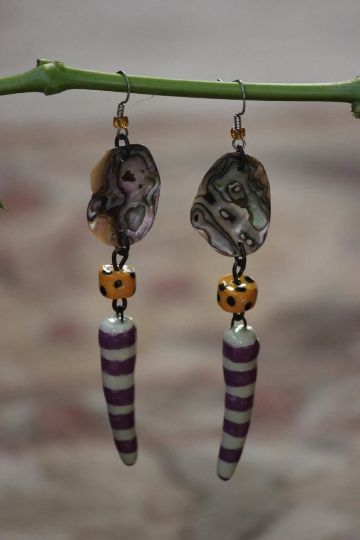 Multi Color Saber Tooth Tiger Shaped Beaded Earrings with Abalone Shell Earring Set