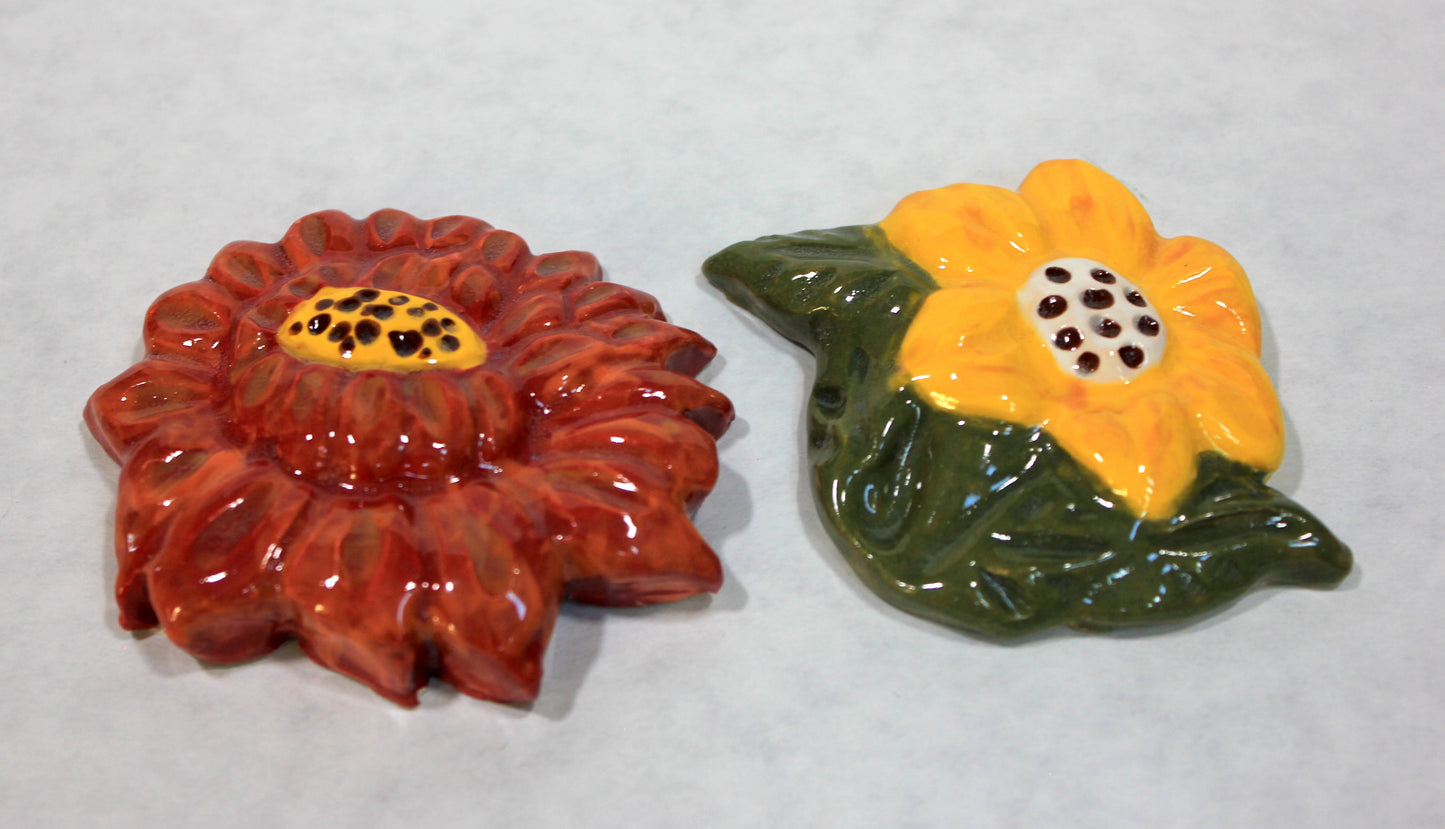 Ceramic Budding Flower Tile Set