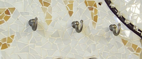 Ceramic White and Tan Cat Mosaic Tile Wall Organizer and Home Decor